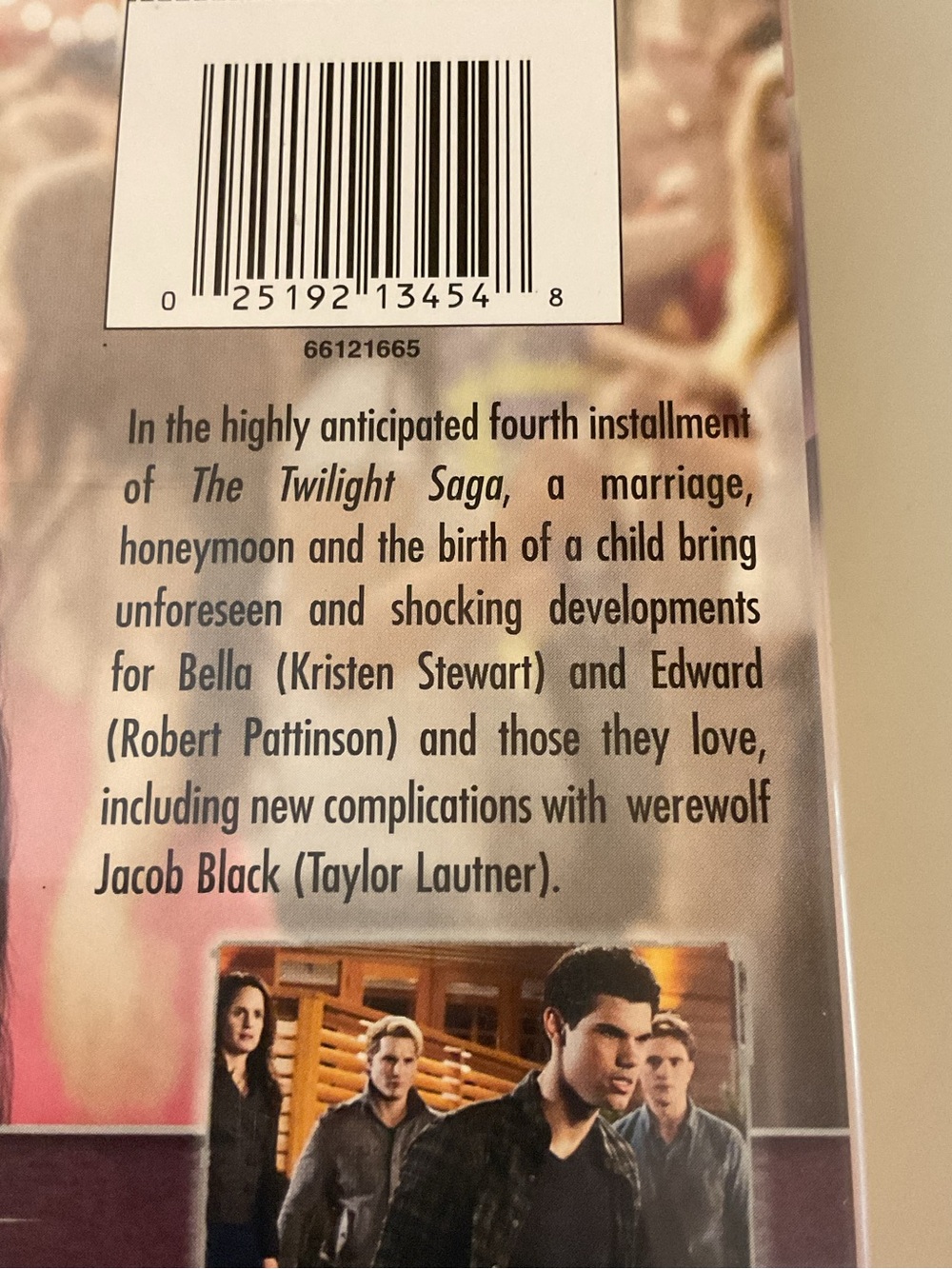 Twilight Saga 5 DVD Set: Twilight, New Moon, Eclipse, Breaking Dawn Parts 1 & 2 - Picture 15 of 17